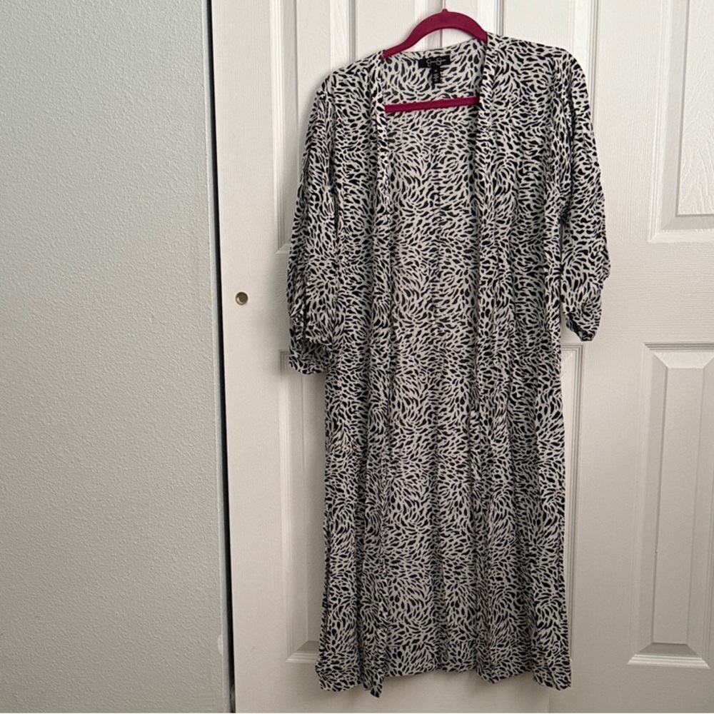 Jessica Simpson Monochrome Animal Print Dress